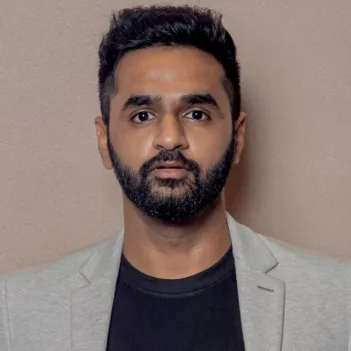 Anand Lakshmanan